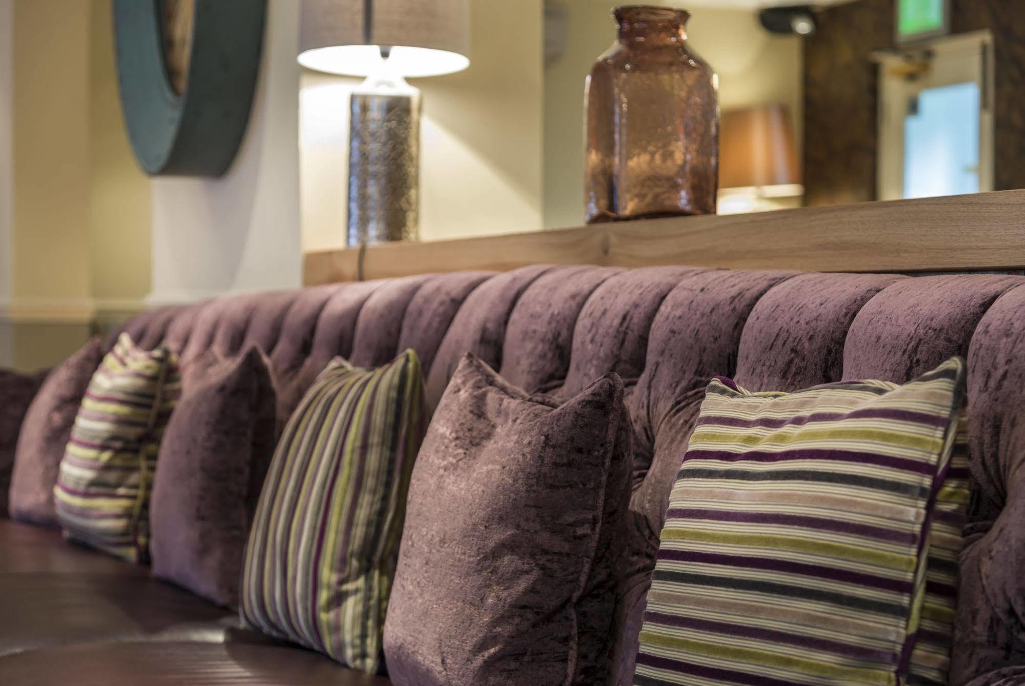 Hotel The Royal Oak Hotel, Welshpool, Mid Wales 4*